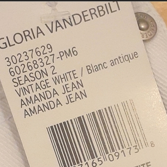 3 for $25 Bundle Sale- NWT Gloria Vanderbilt Jeans, Size 12P - Picture 11 of 15